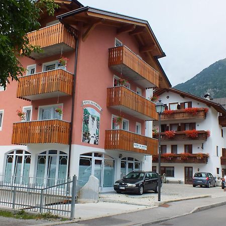 Hotel Garni Al Nardis Carisolo Buitenkant foto