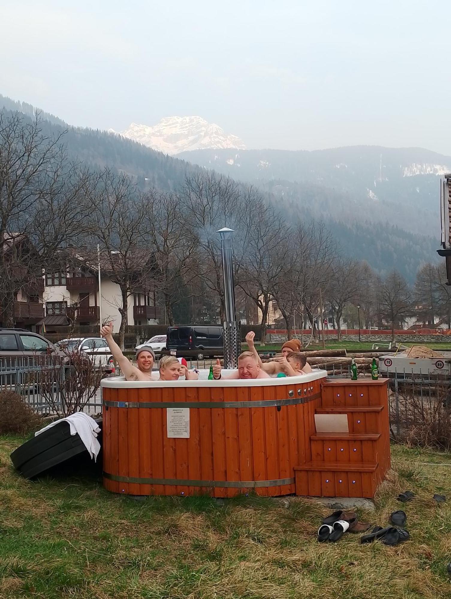 Hotel Garni Al Nardis Carisolo Buitenkant foto